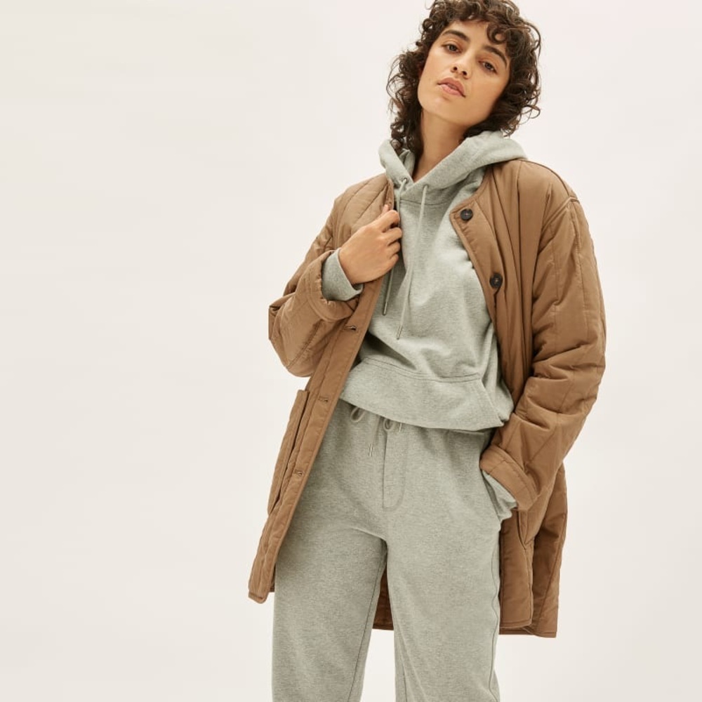EUC Everlane cotton quilted coat in ochre size medium
